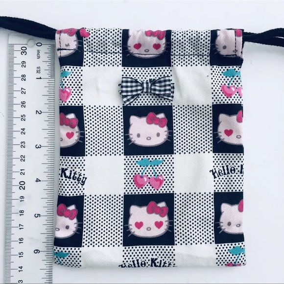 Hello Kitty Travel Slippers with Drawstring Pouch 2007 Very Handy 5/6 Sanrio ‘07 - Picture 8 of 8